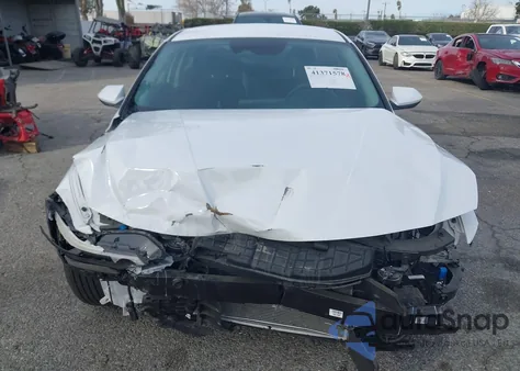 2024 Hyundai Elantra Sel из США, поврежденный, VIN KMHLM4DG6RU750858